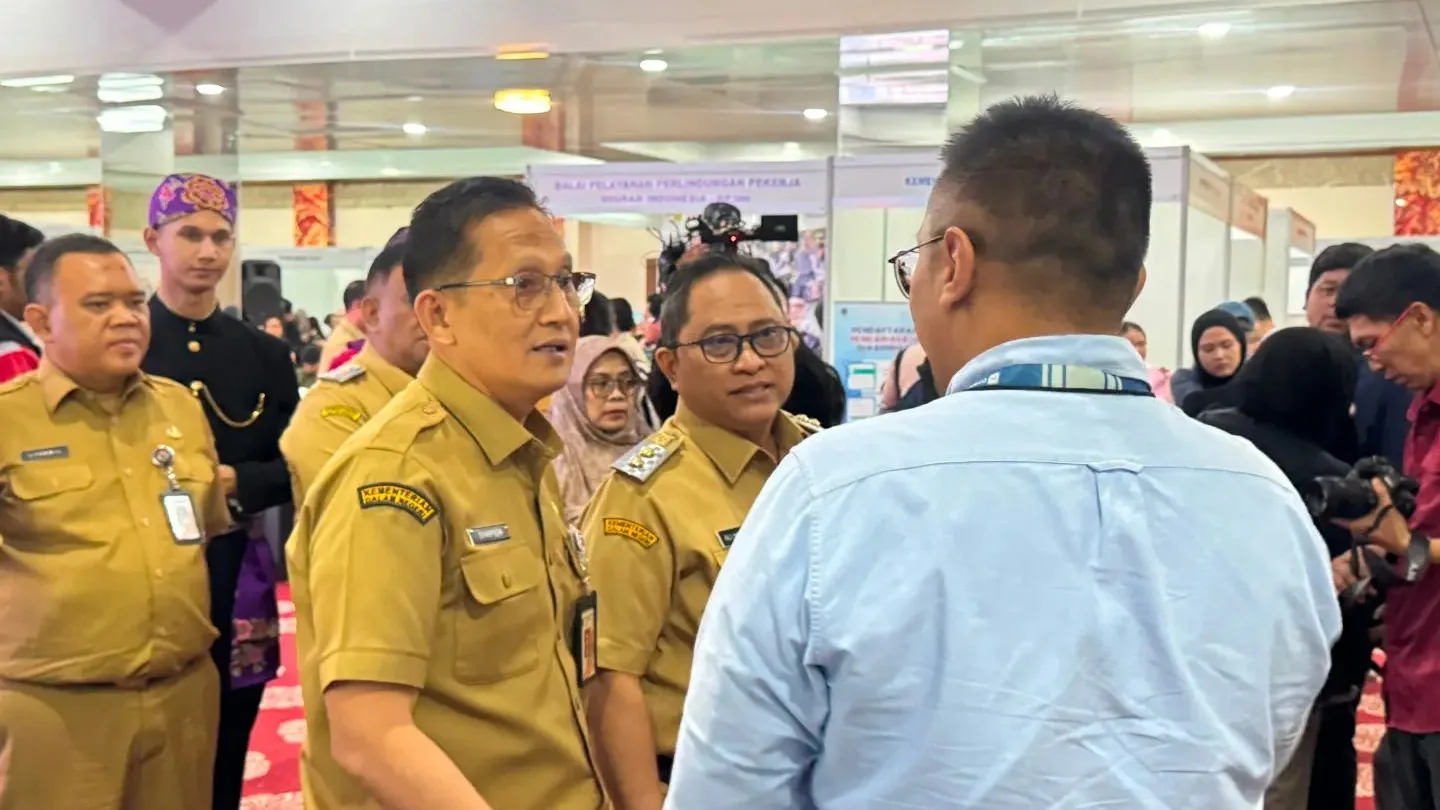 Pelayanan dan kegiatan ketenagakerjaan Disnaker Kabupaten Gresik